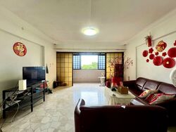 Blk 559 Jurong West Street 42 (Jurong West), HDB Executive #512377191